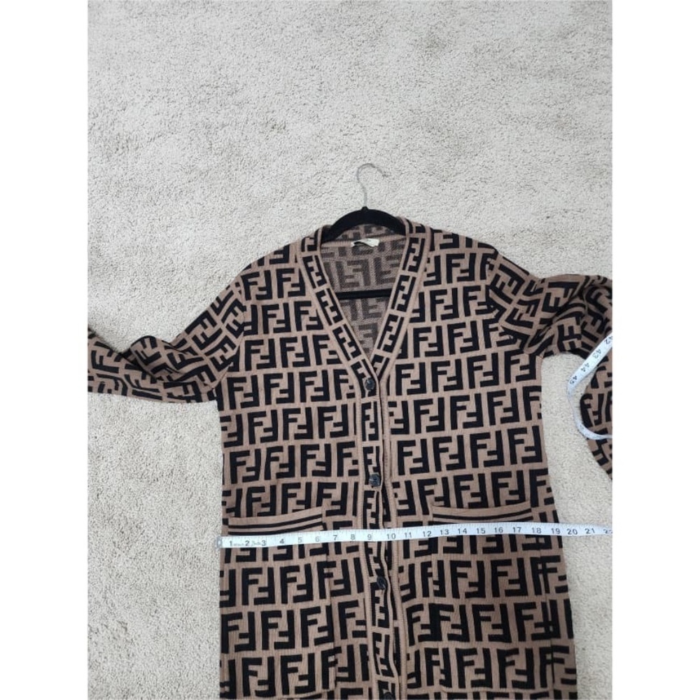 Authentic Fendi Zucca Cardigan in Brown/Black - Picture 4 of 16